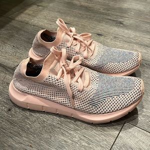 women’s pink adidas sneakers size 9 - 9.5 fly knit style shoes